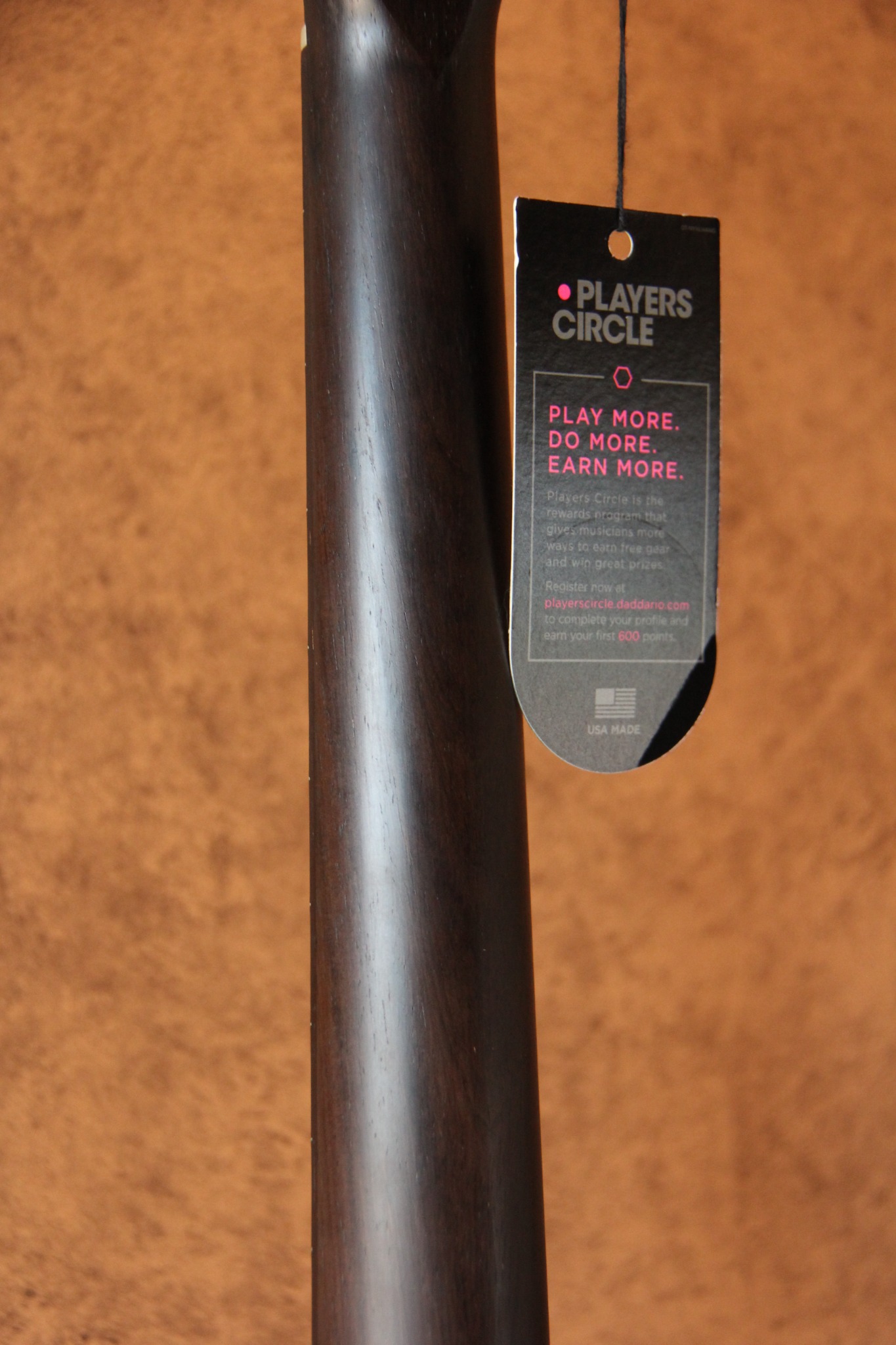 Neck detail