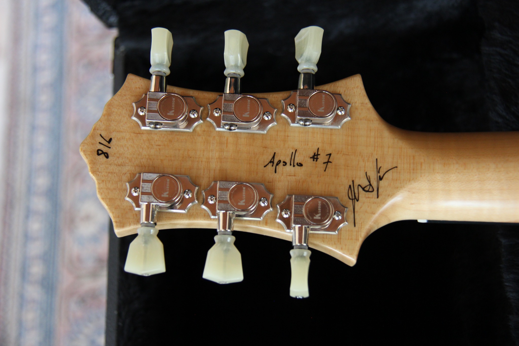 Rear headstock detail